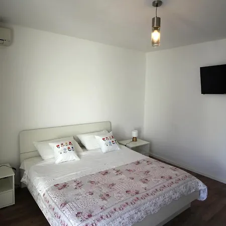 Apartment 4526b Orebic