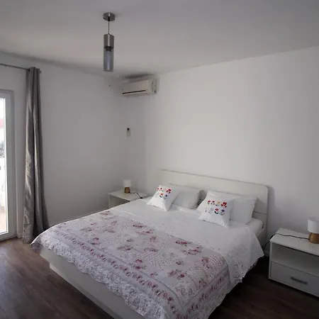 4526b Apartment Orebic